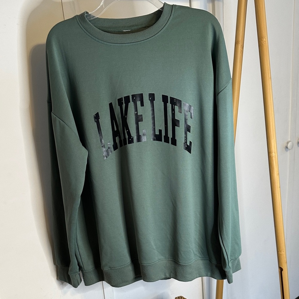 Green 'Lake Life'‎ Sweatshirt